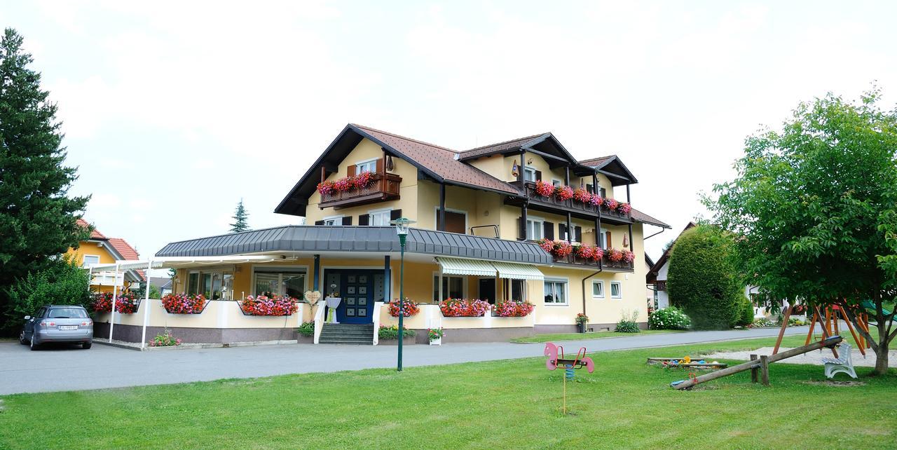 Schwanbergerstueberl Hotel Exterior photo